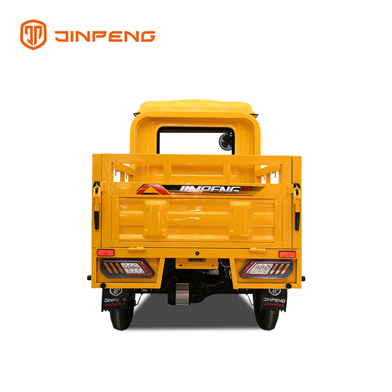 Triciclo eléctrico CEE E-TJ150